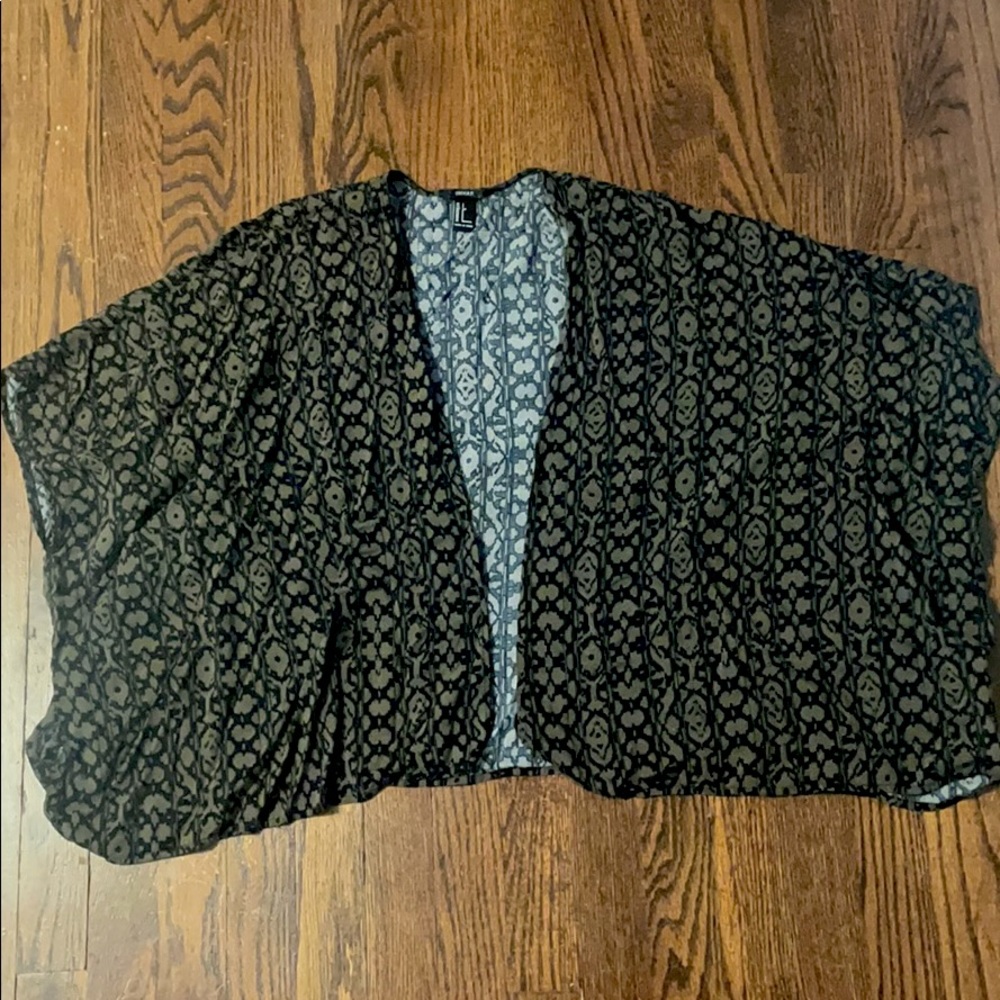 Forever 21 brand patterned cardigan- size small